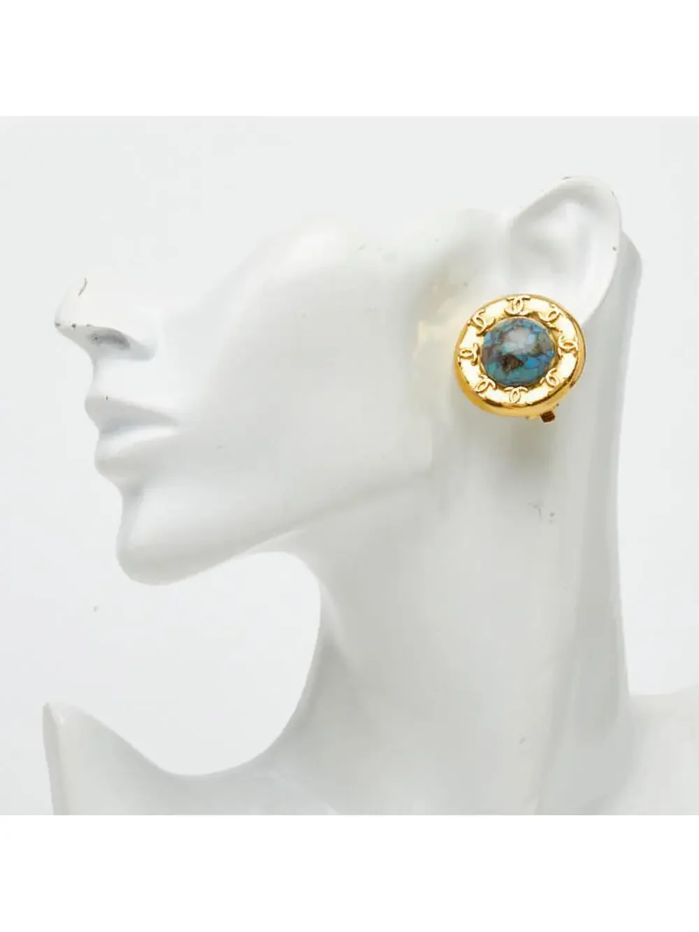 Chanel Cc Logo Round Clip-On Earrings #299650C62B